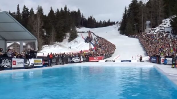 Lihat: Pemain Ski Memenangkan Alyeska Pond Skim Dengan Backflip Ganda Luar Biasa