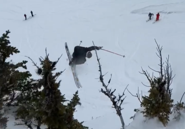 Pemain Ski Mendorong Medan Luar Biasa Whistler Hingga Batasnya