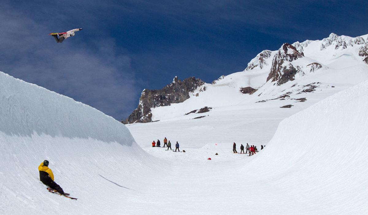 Snowboarders still rule the HCSC pipe. PHOTO: Ethan Stone