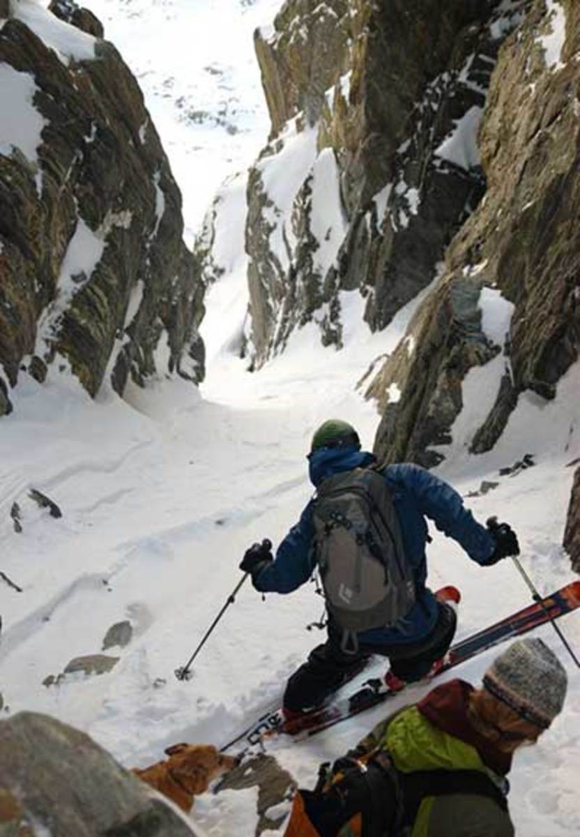 Joe Stewart and Toby Schwindt at the top of Hammil Chute in the Mammoth Lakes region. PHOTO: Courtesy of Nate Greenberg