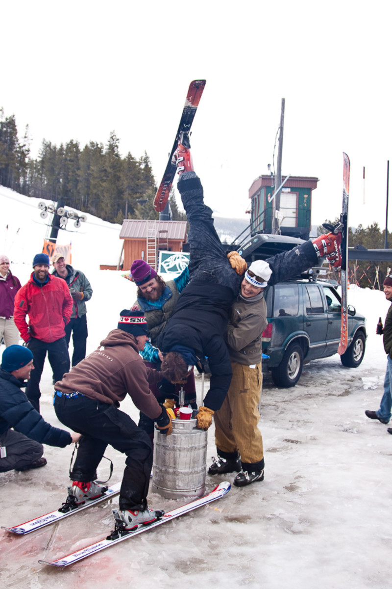 Skiing is a team sport. PHOTO: Craig Moore