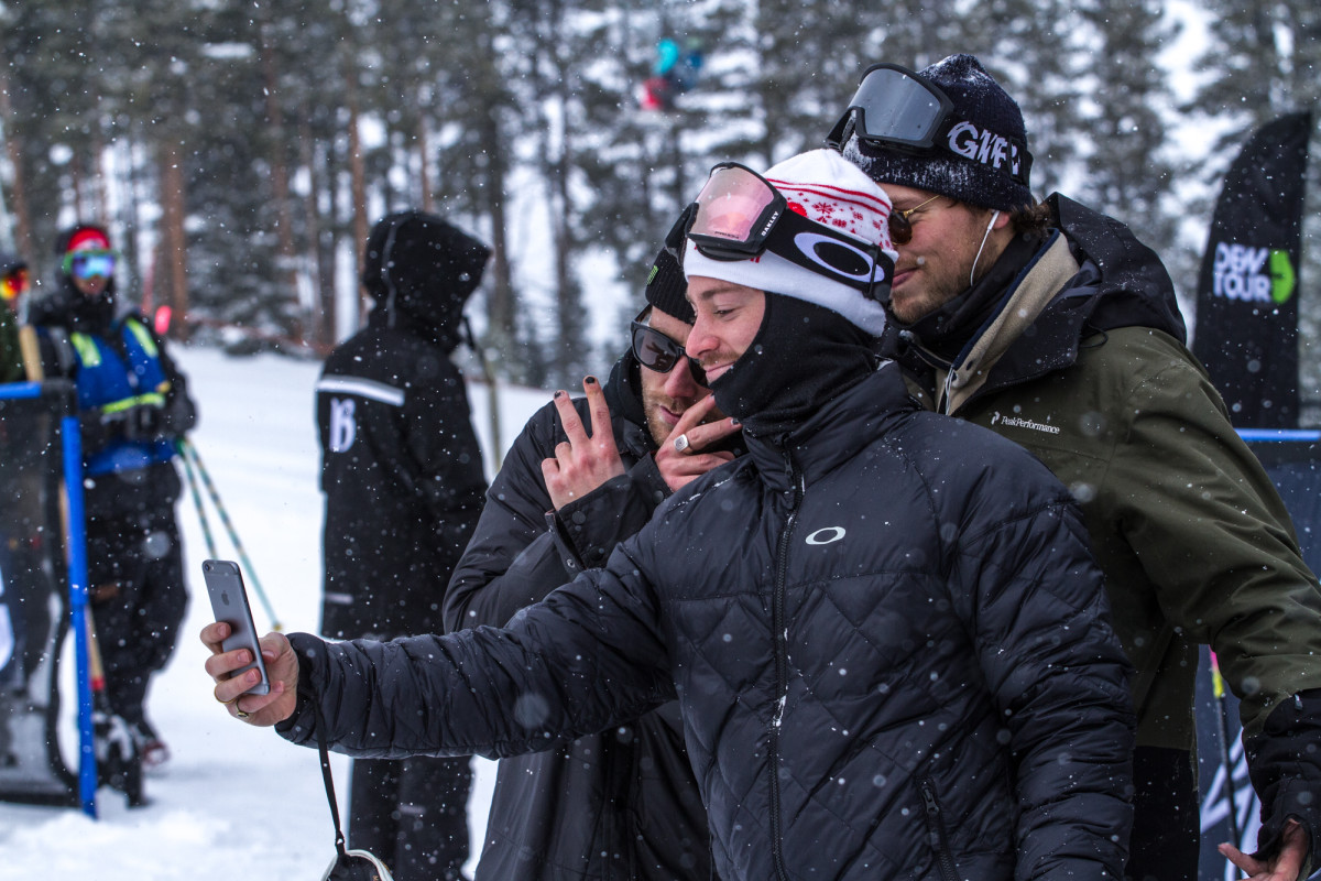 Team captain Sean Pettit organizes a selfie with Jossi Wells during Sunday's competition.
