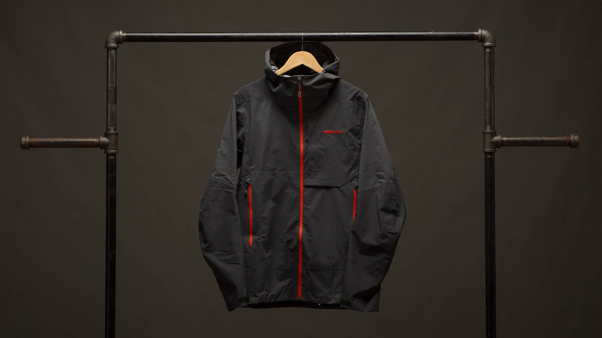 Patagonia Refugitive Jacket - POWDER