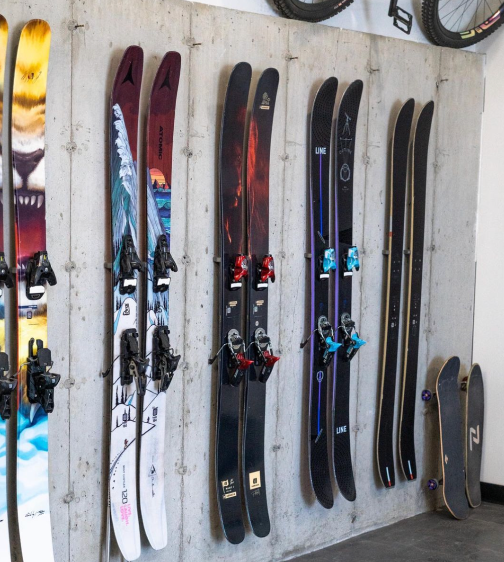Hover Rack Duffle Bag Dispatches: May 2023 - Powder
