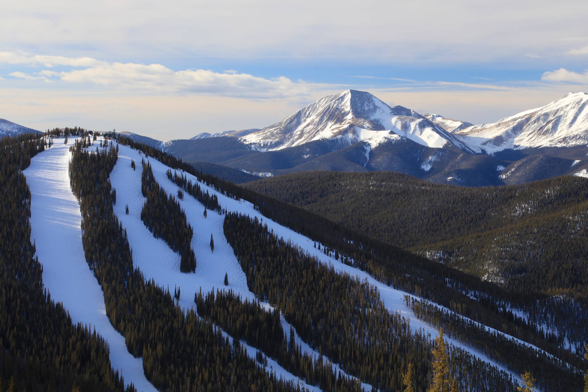The 6 Best Resorts With Adaptive Skiing in the U.S. - POWDER