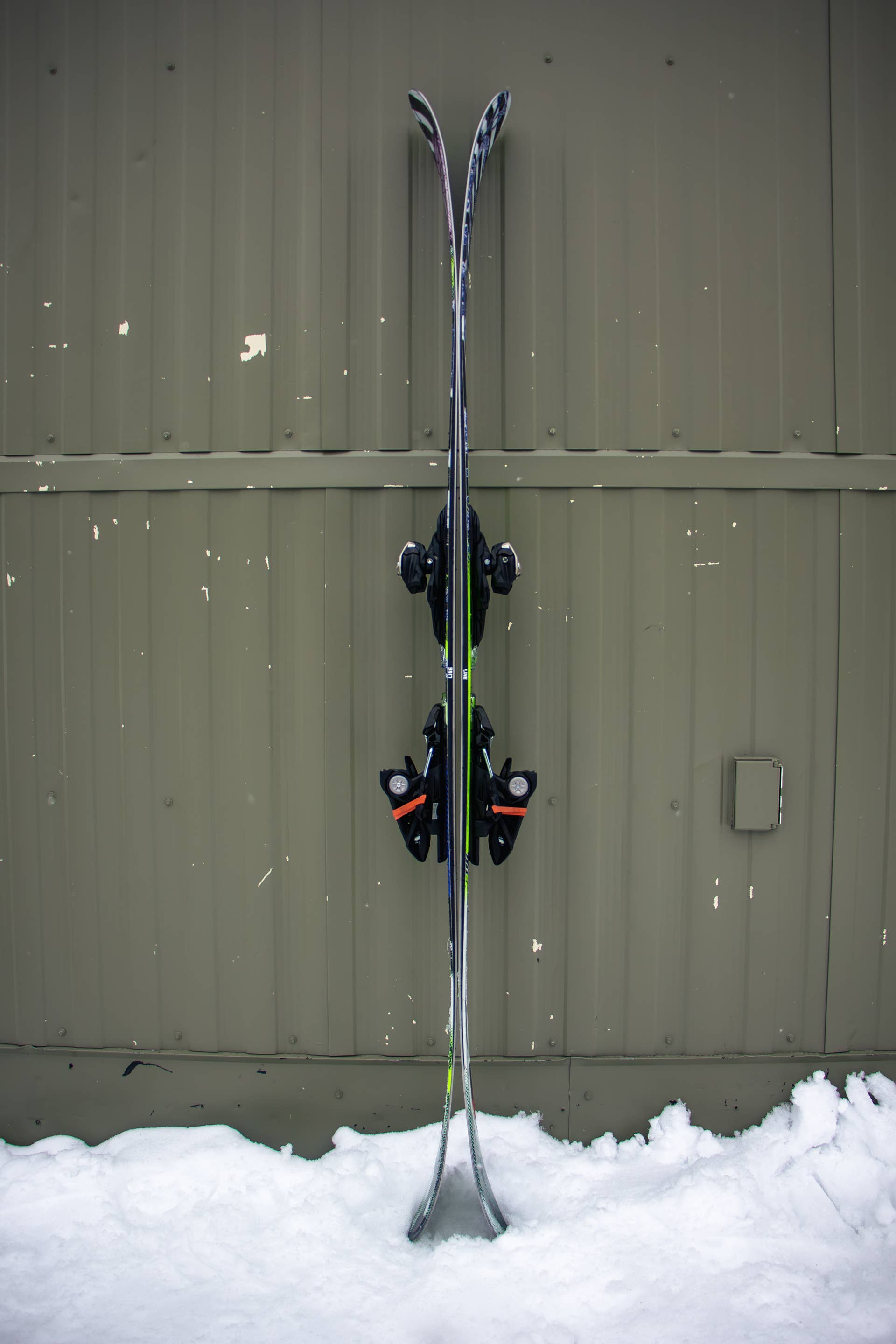 Review: Line Bacon 122 Skis - Powder