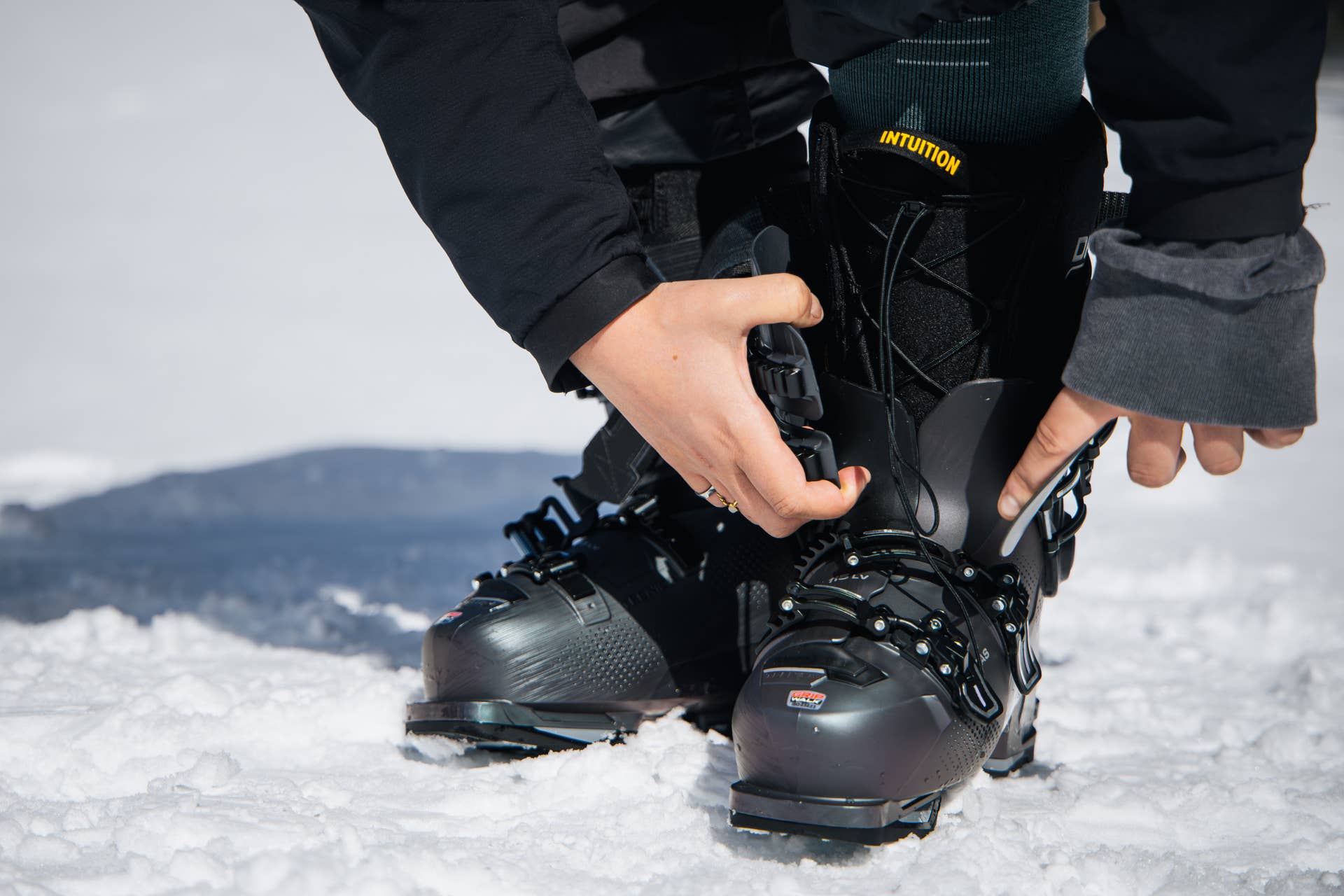 Best Ski Boots for Narrow Feet: Tecnica Mach1 Review - POWDER