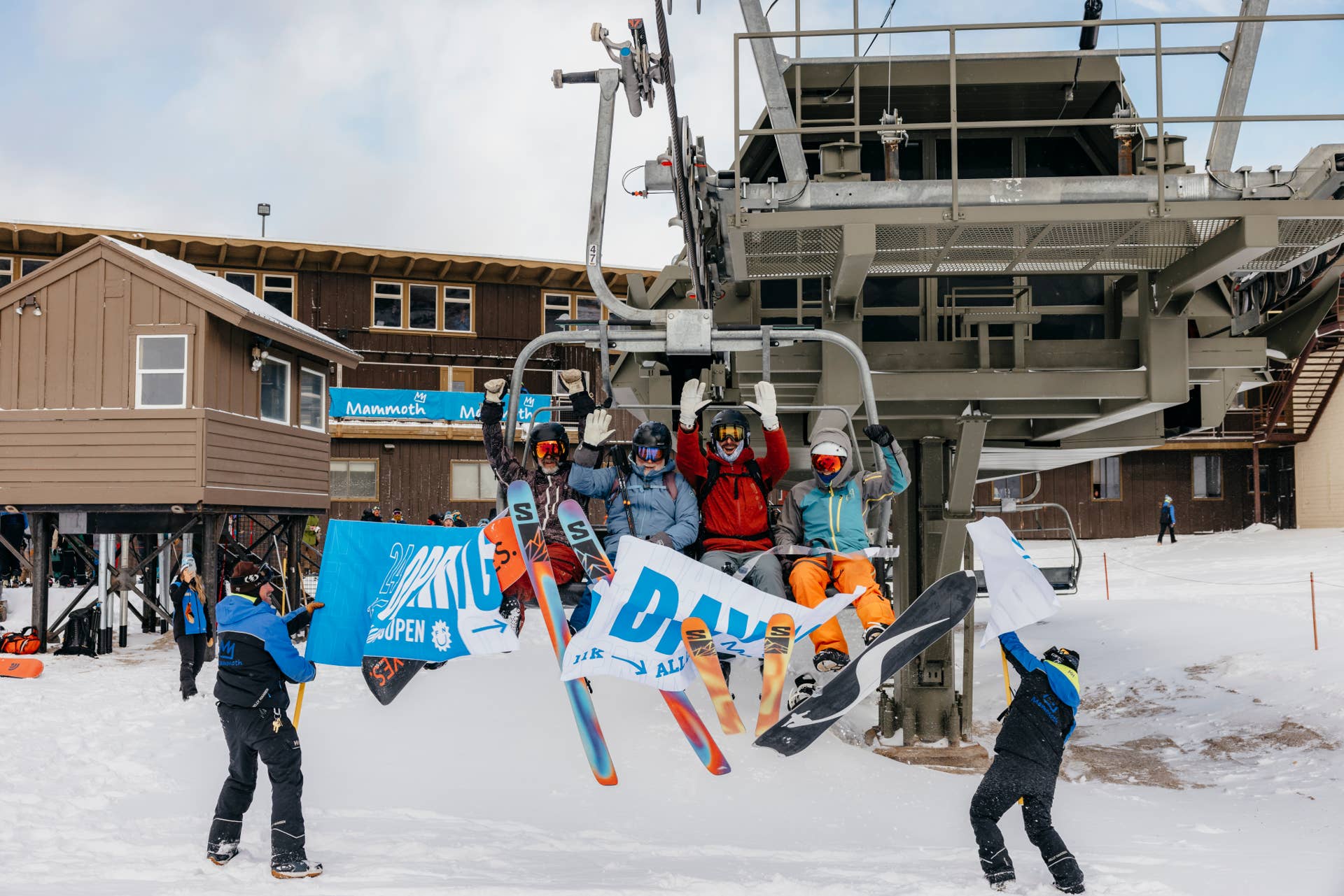 When Does Mammoth Mountain Open for the 2025 Ski Season? - Powder