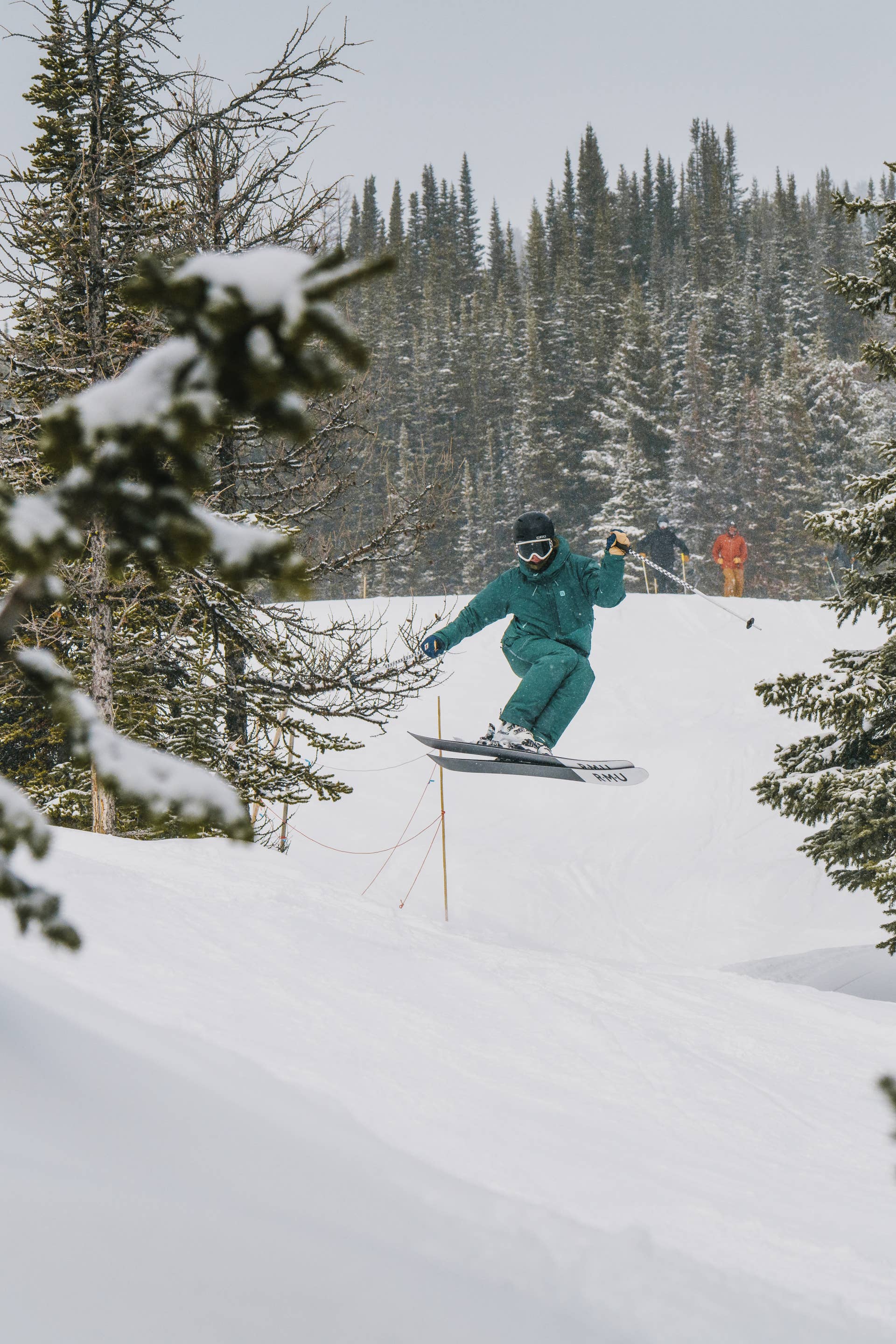 Top Pick for Smaller Skiers: RMU Valhalla 107 - POWDER