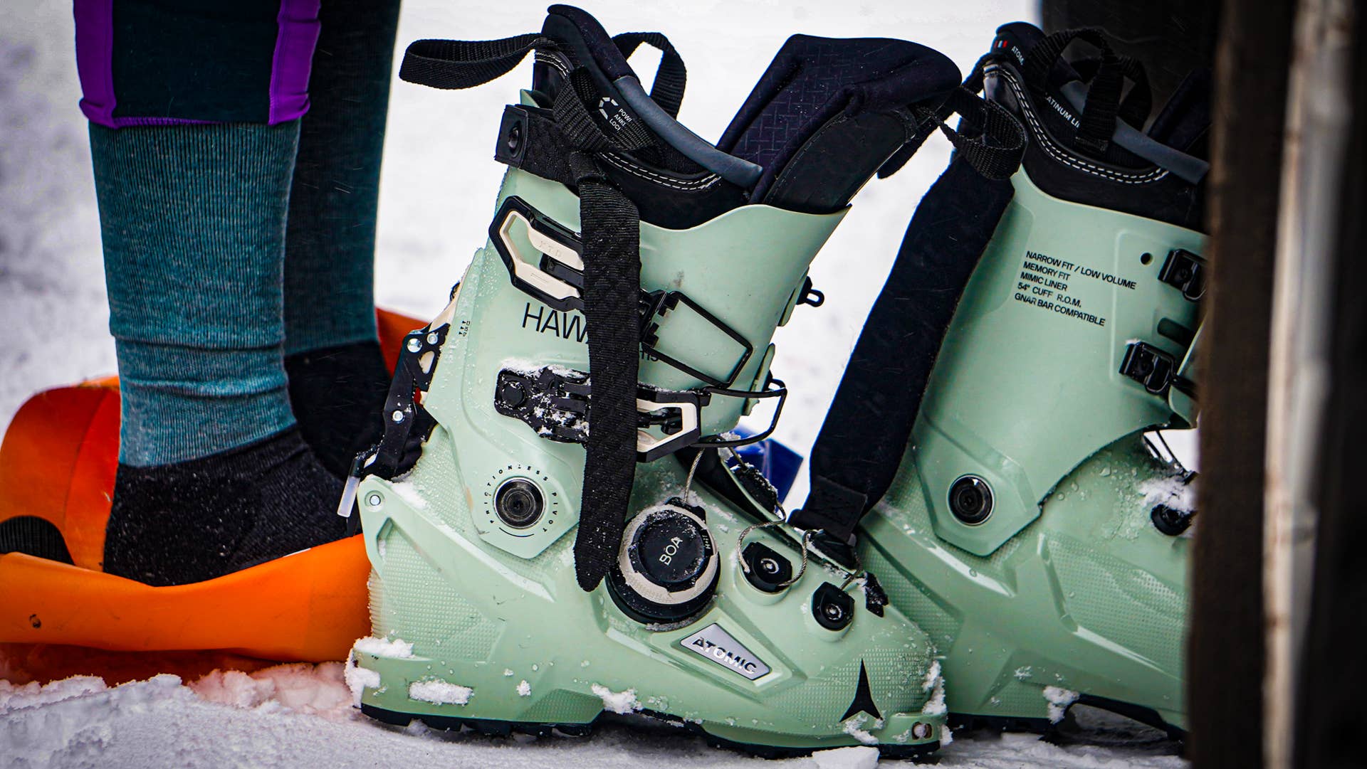 Women's Ski Boot Review: Atomic Hawx Ultra XTD 115 - POWDER