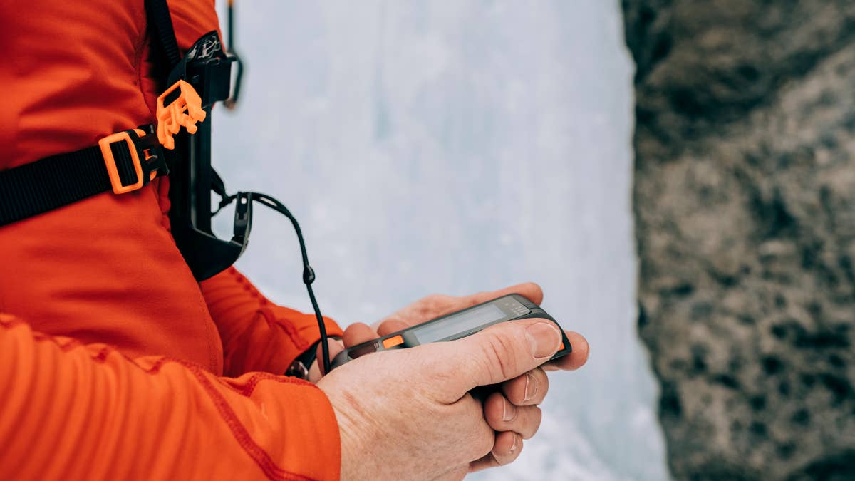Avalanche Canada Reminds Skiers to Properly Store Backcountry Gear - Powder