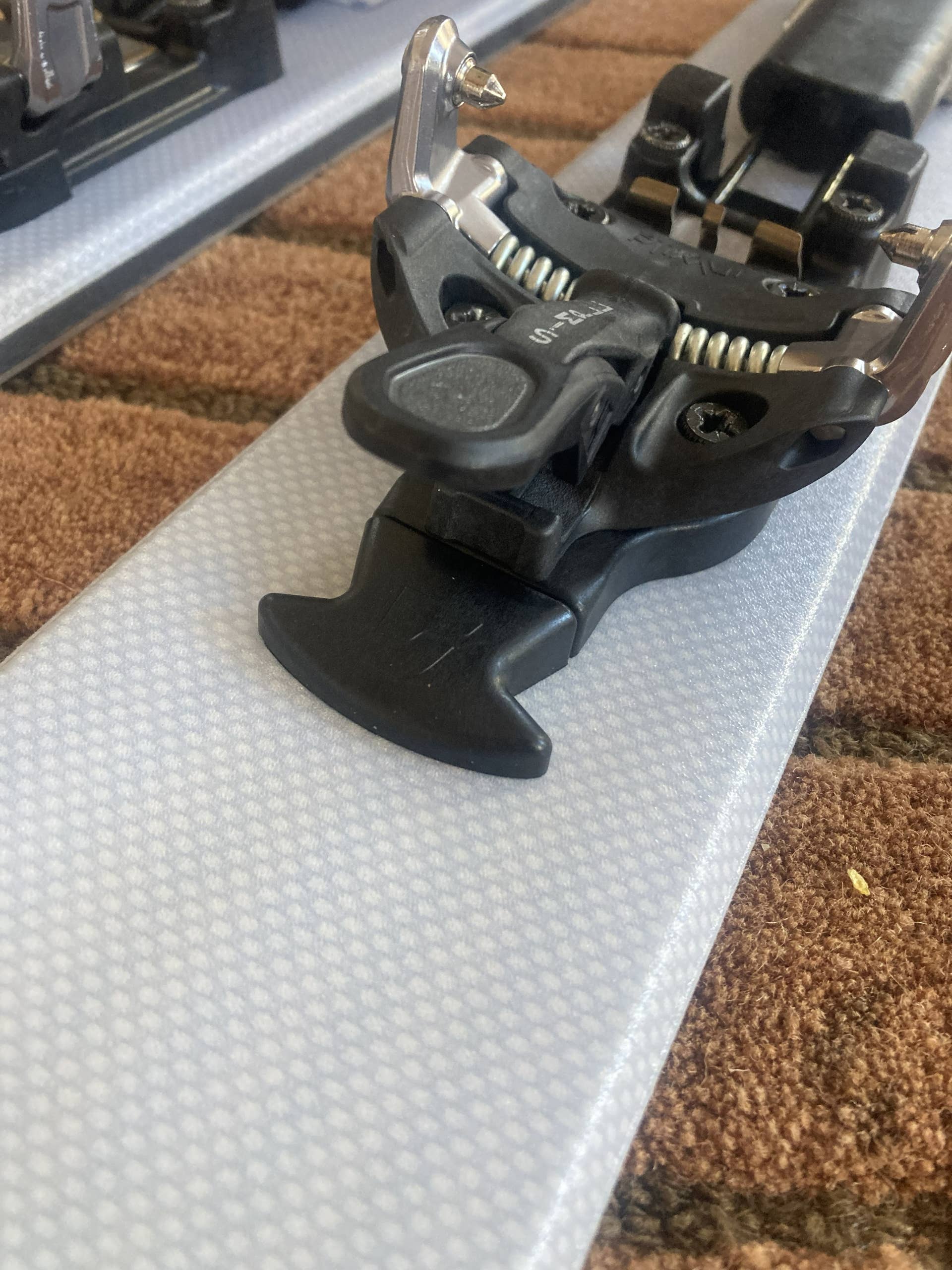 REVIEW: InWild SIMPLL Telemark Binding - Powder