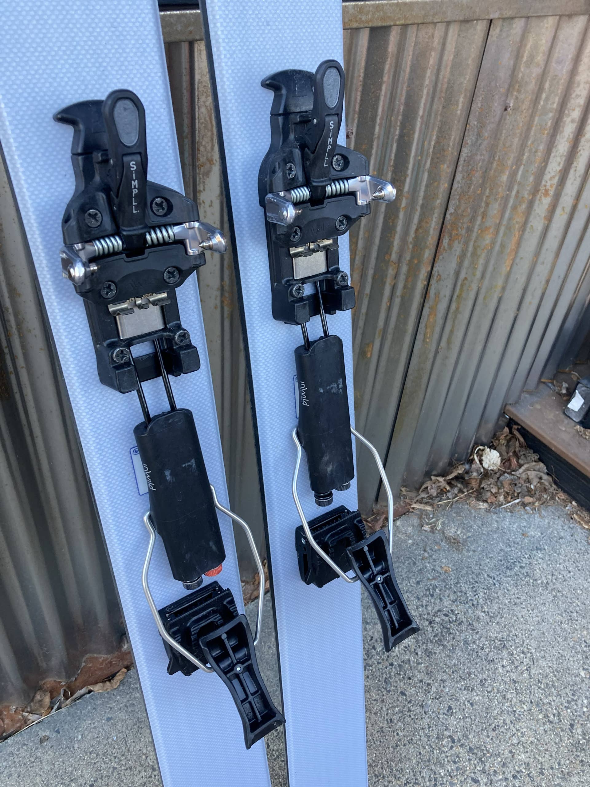 Inwild SiMPLL テレマーク　ビンディング　NTN TTS REVIEW: InWild SIMPLL Telemark Binding - Powder