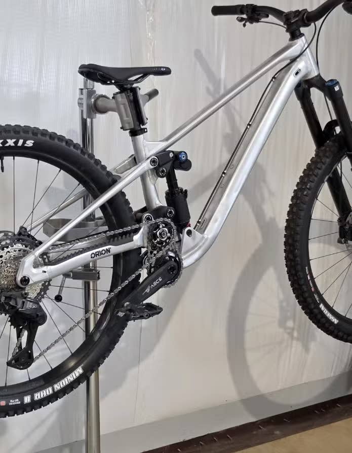 RMU Skis Just Dropped a Mountain Bike—And It’s Not What You Expect - Powder