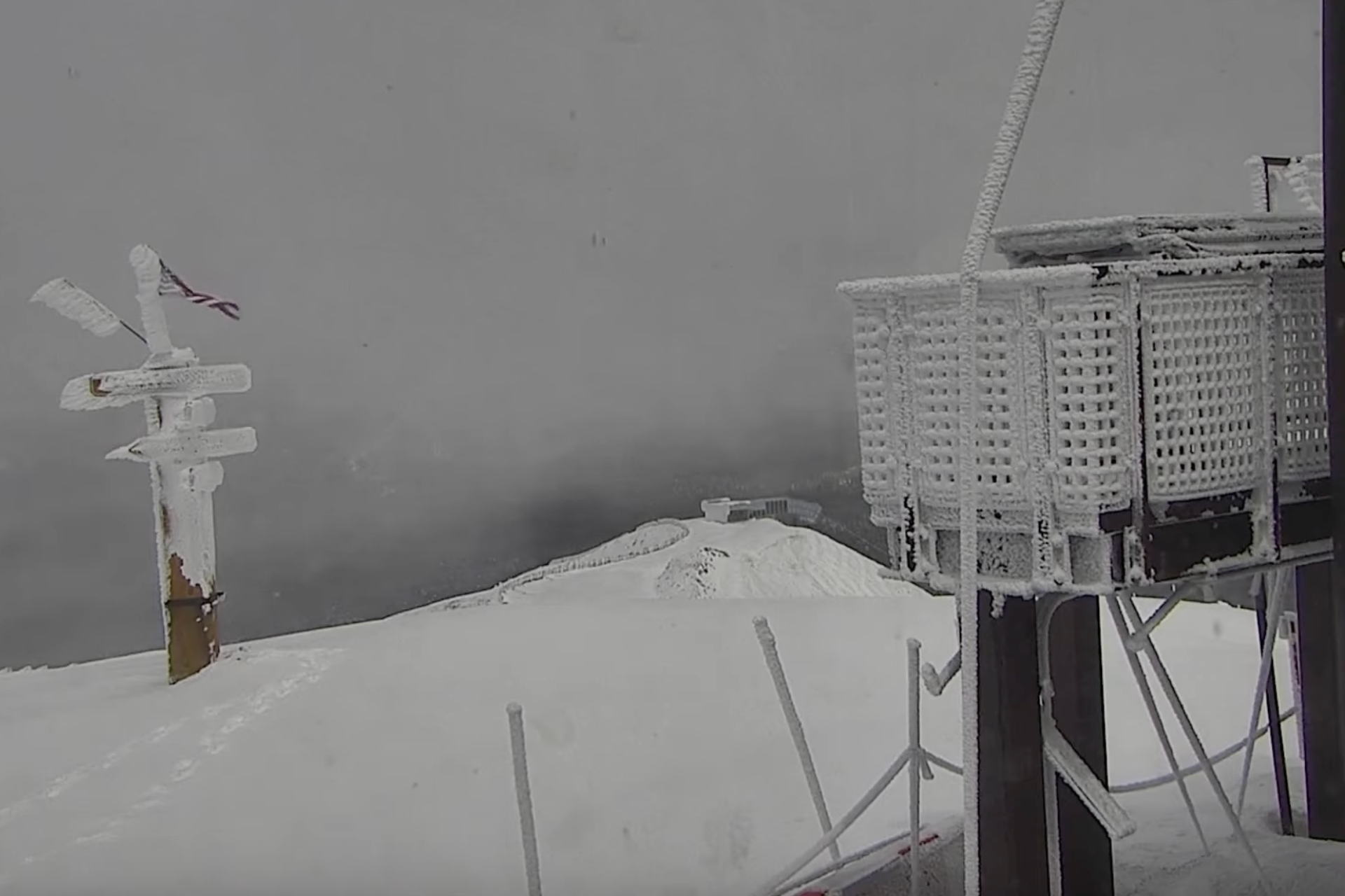 California Closes Mountain Passes as May Snowstorm Arrives - POWDER