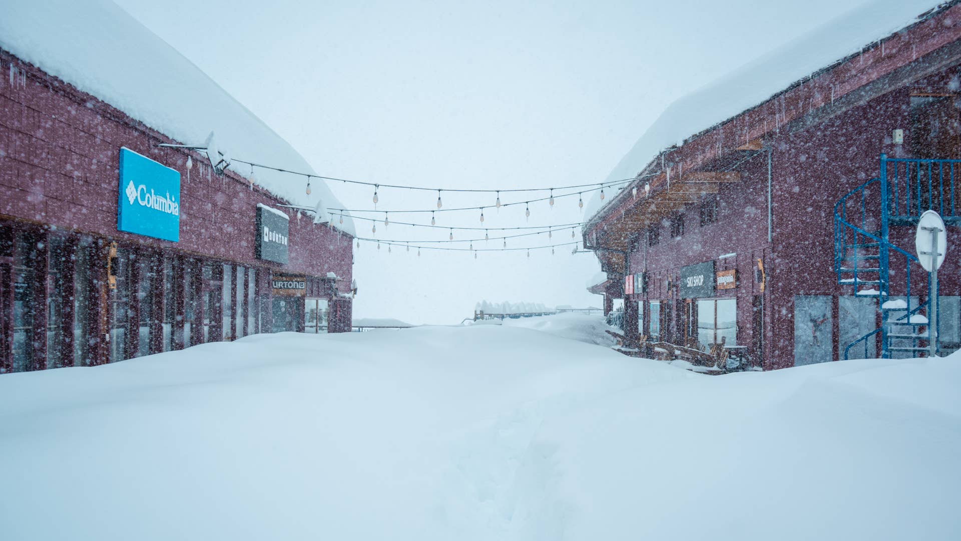 Valle Nevado Eyes Latest Closing Date Ever on November 8 - POWDER