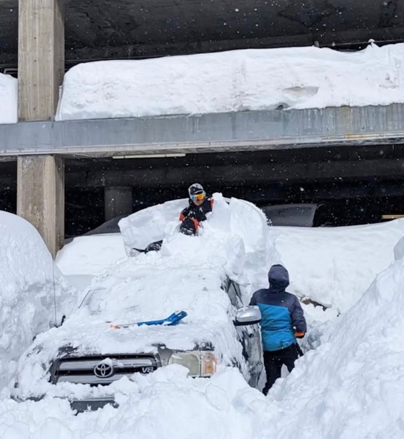 How To Drive Safely In Deep Snow: 6 Must-Know Tips - POWDER