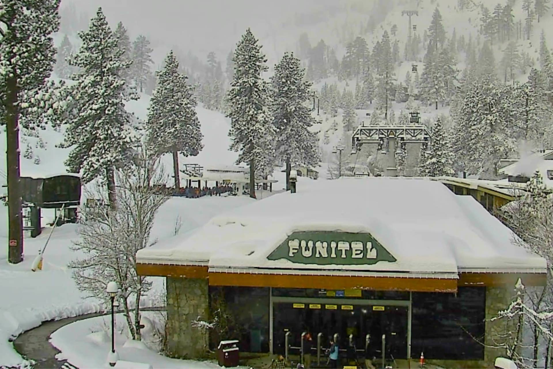 Miracle March: 29+ Inches Buries Lake Tahoe Ski Resorts - POWDER