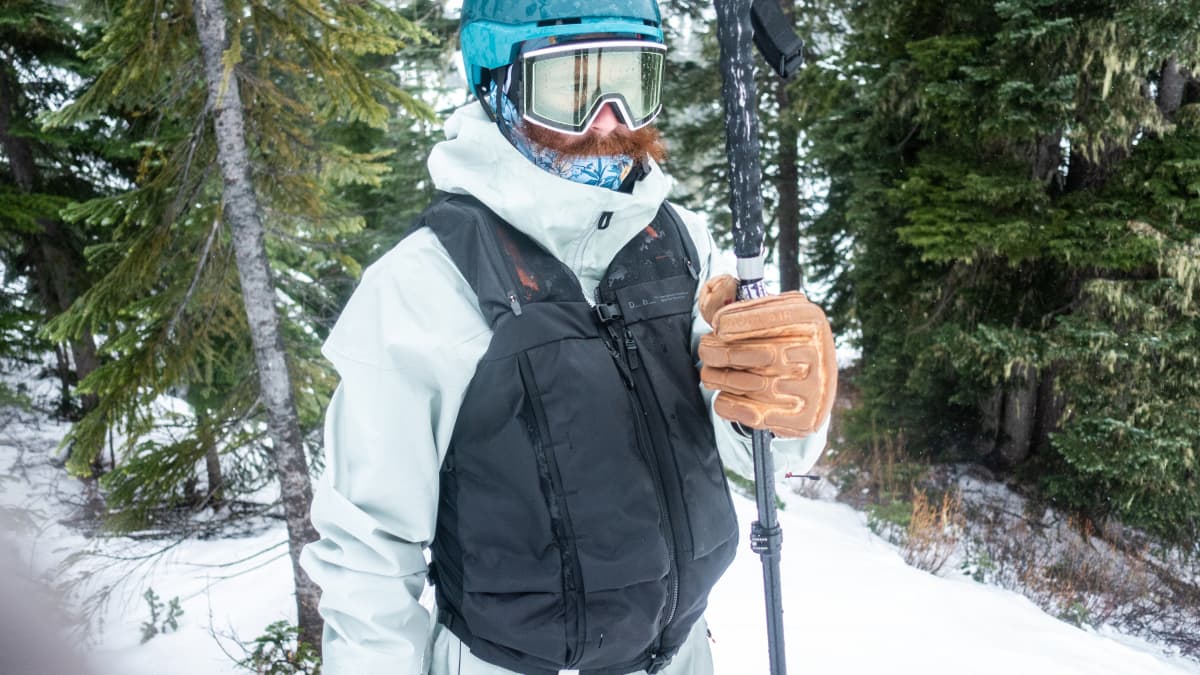 Review Db Snow Pro Vest 8L with Safeback SBX Avalanche Survival