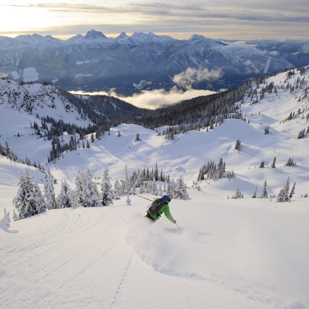 Ski revelstoke store