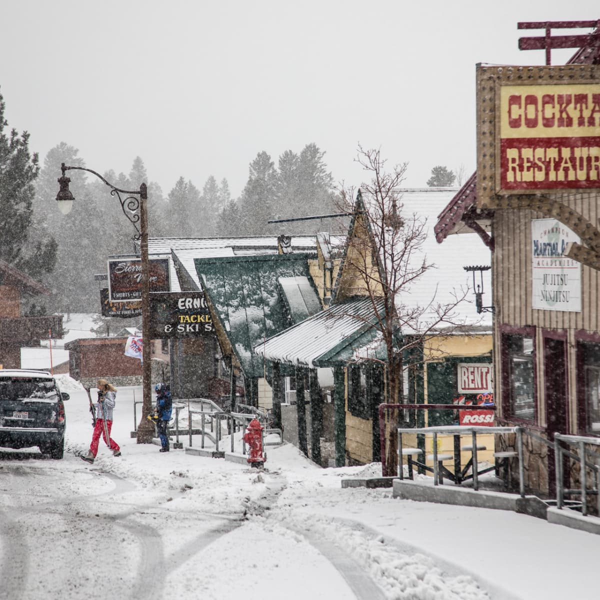 June mountain outlet