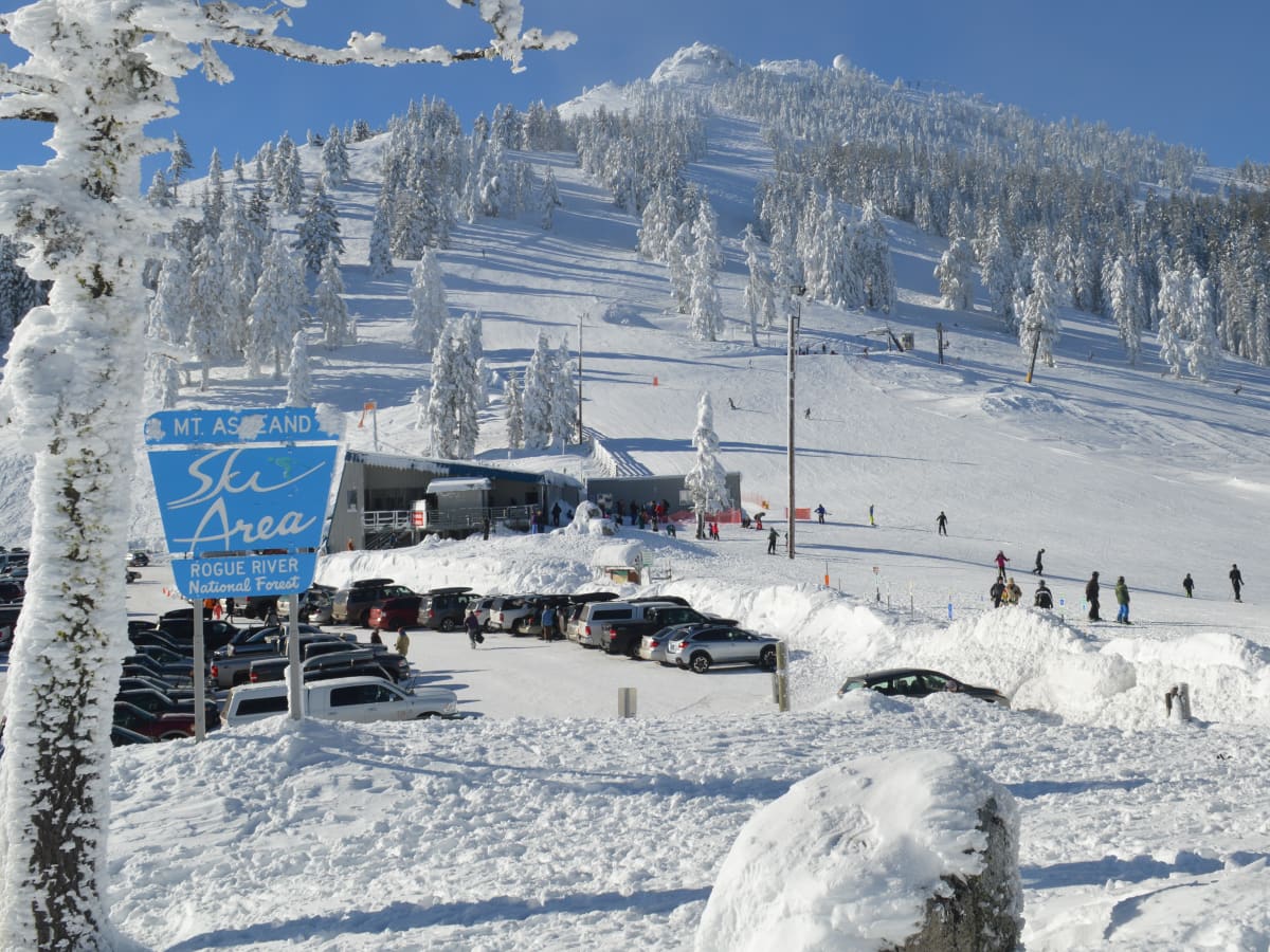 Death Reported at Oregon Ski Area