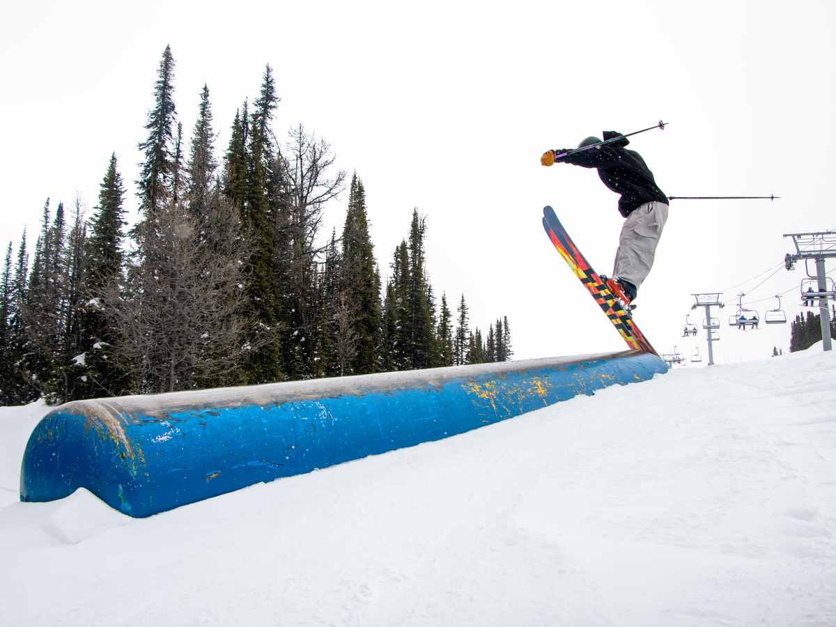 LINE chronic ラインクロニック　faction Armada Review: Line Chronic 94 Skis