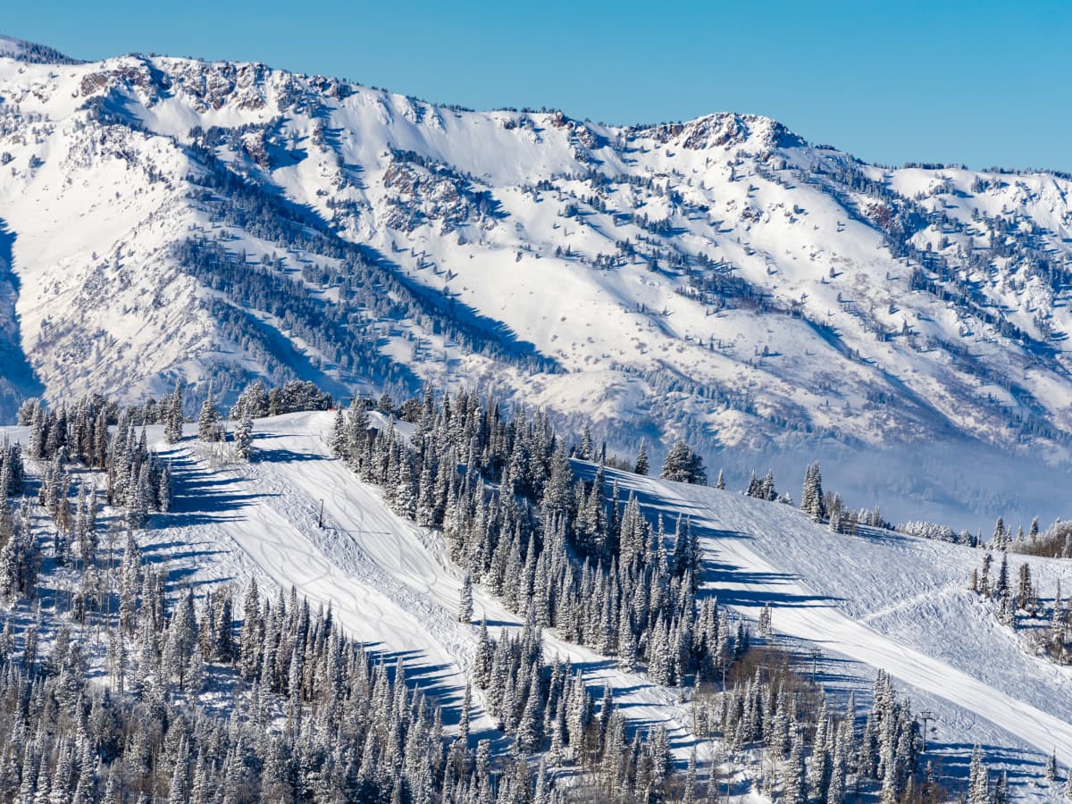 Nation s Largest Ski Resort Going Semi Private Powder