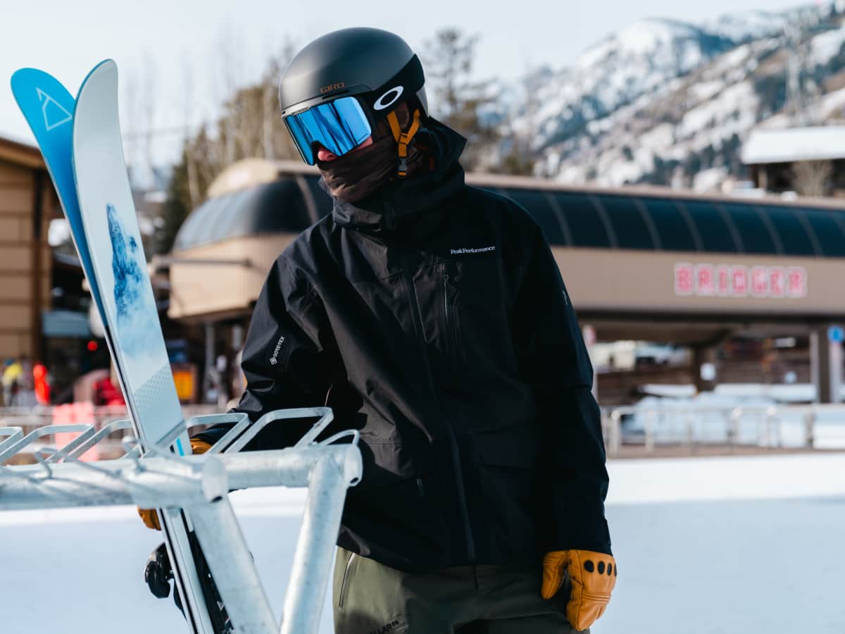 Review: Peak Performance Vertical Gore-Tex Jacket and Pants