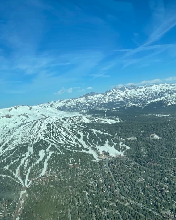 California Ski Resort's Summer Solstice Snow Report Is Unreal - Powder