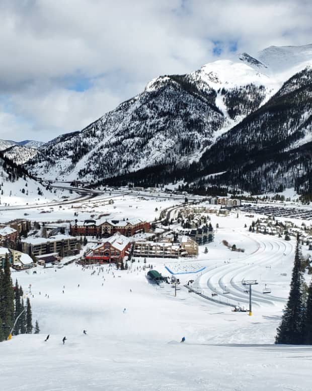 Copper Mountain in Colorado Sees Snowfall During Last Week of Operation