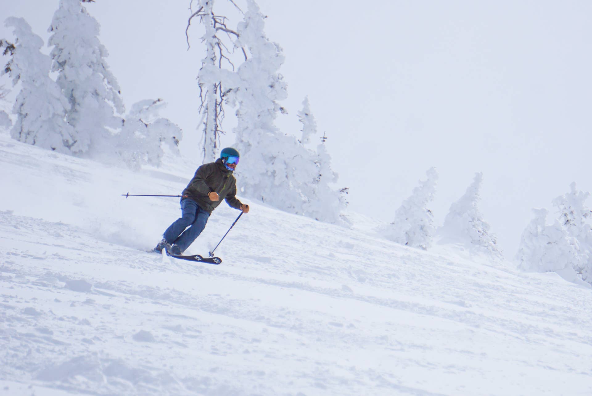 Powder Review: Volkl Mantra 102 - Powder