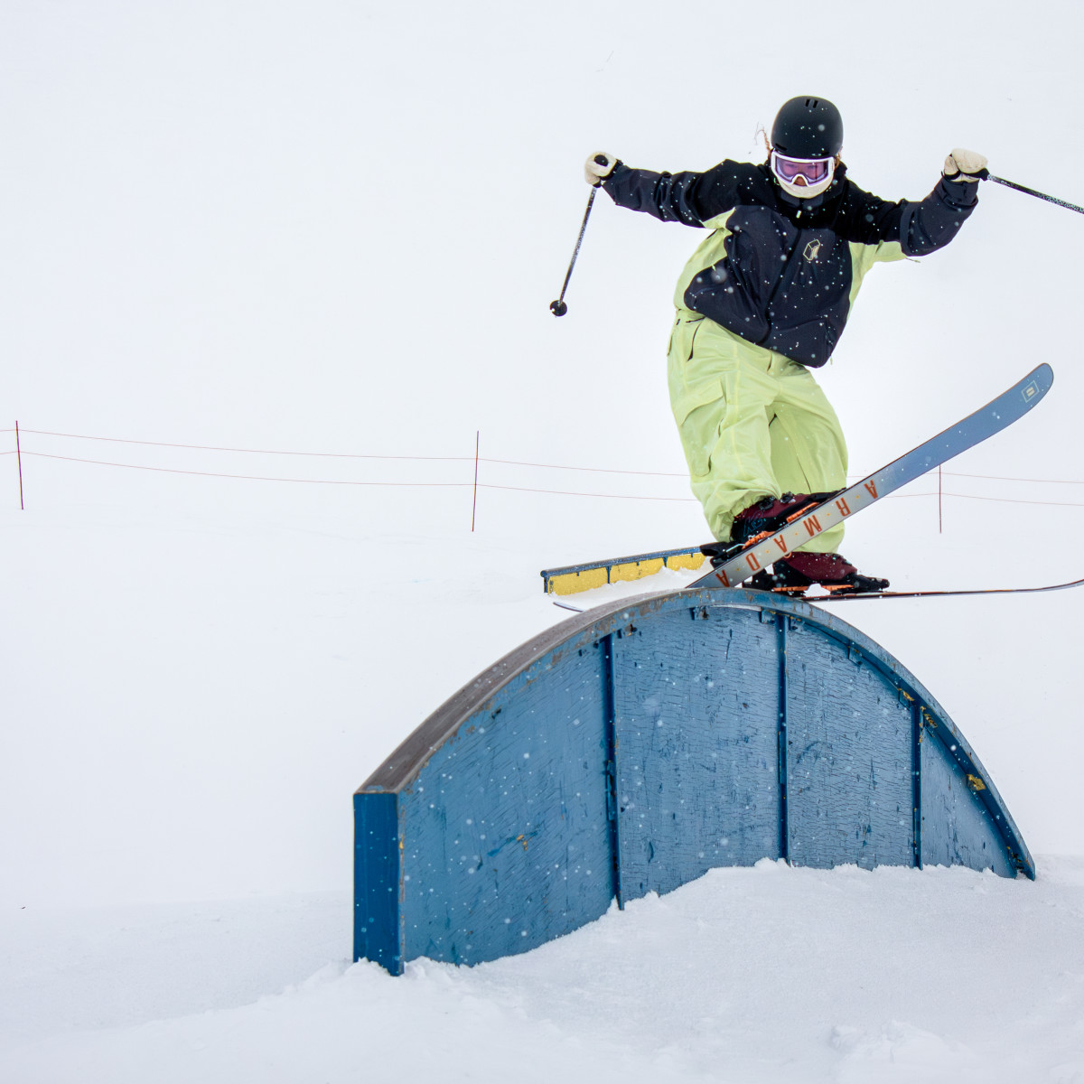 Powder Review: 2025 Armada ARV/W 94 - Powder