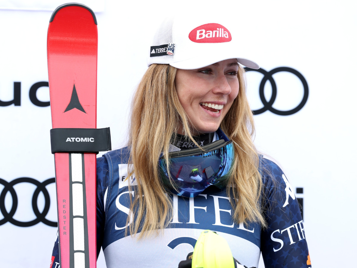 新品未使用 ATOMIC SL ヘルメット Mikaela Shiffrin Back from injury, Mikaela Shiffrin eyes World Cup record in