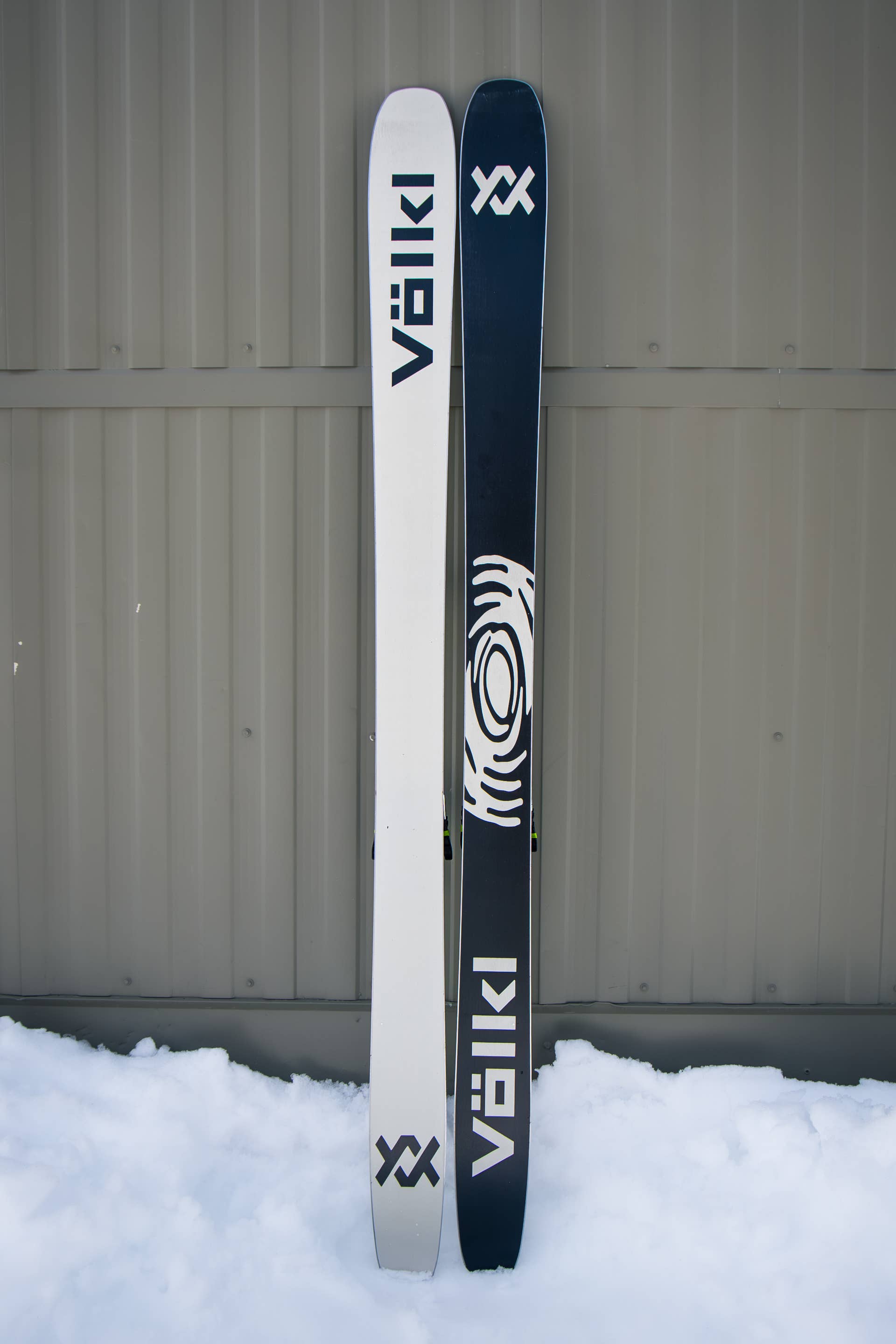 Völkl Revolt 101 Review: Mini Ski, Big Performance - Powder
