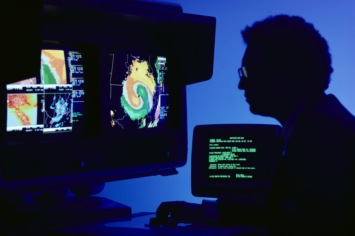 Top 4 Alternatives to Skiing During Low-Snow Seasons Top 4 Alternatives to Skiing During Low-Snow Seasons