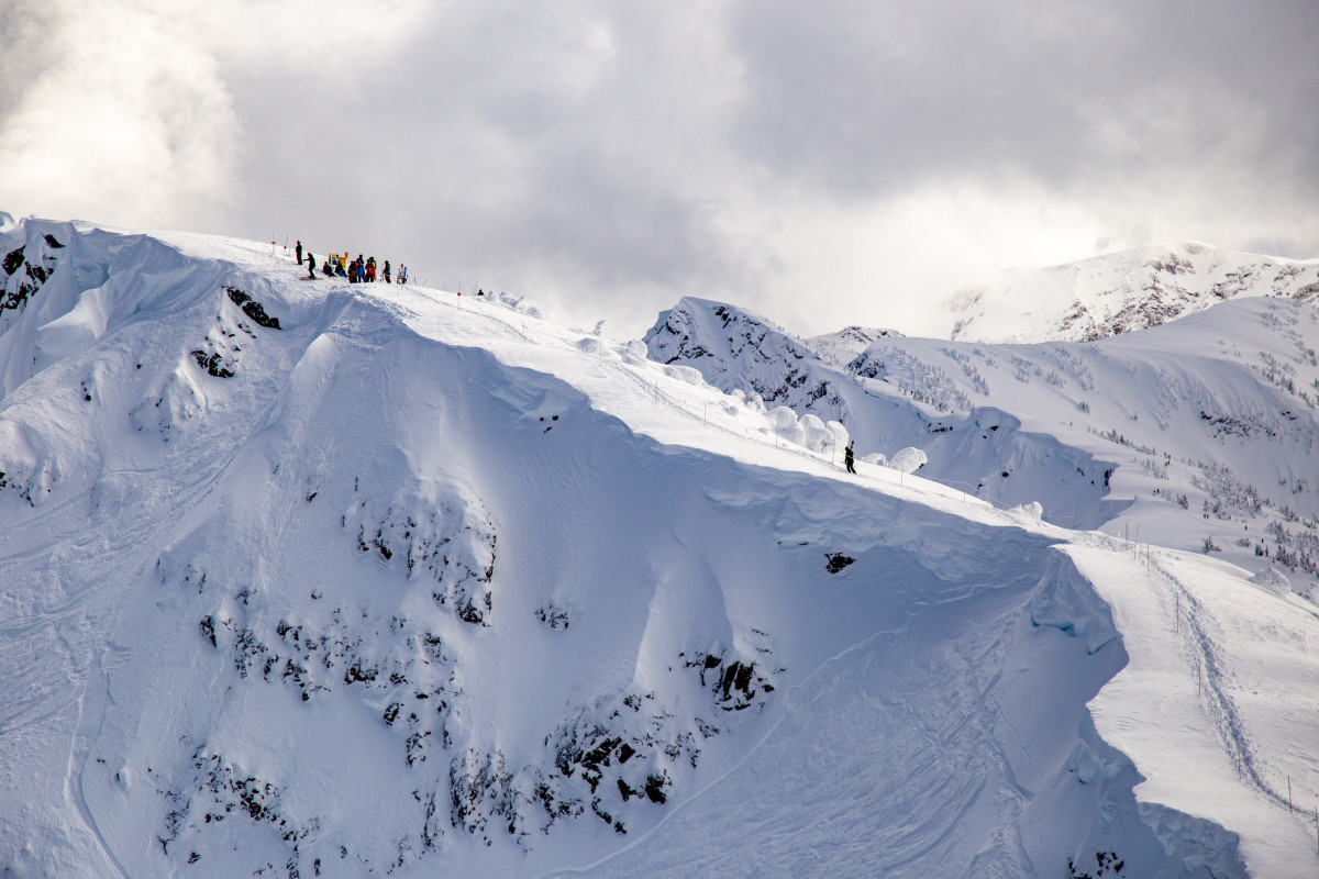 Revelstoke Eyes Reopening of Key Chairlift After Mechanical Issue