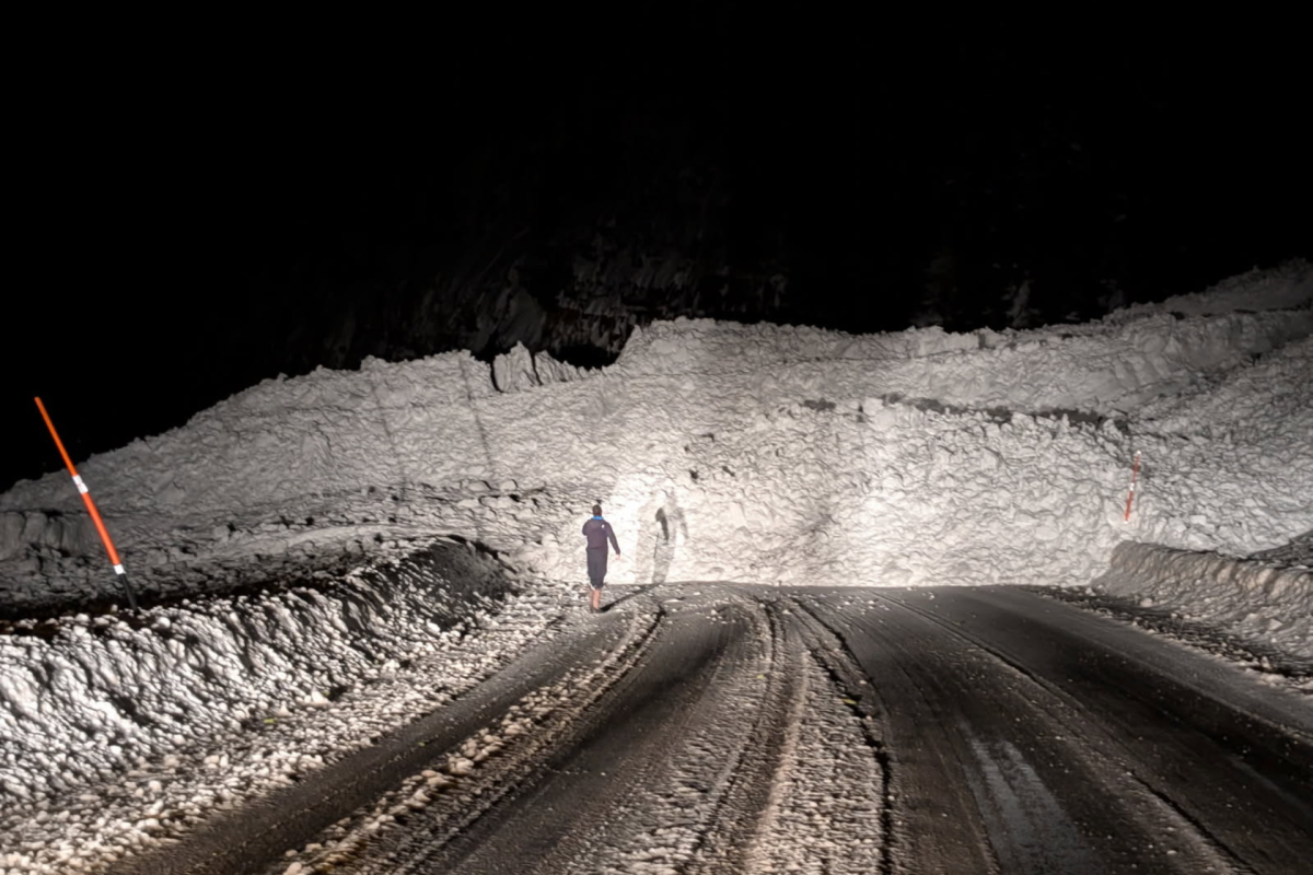 Road To Jackson Hole Buried Under 35 Feet of Snow After Large Avalanche
