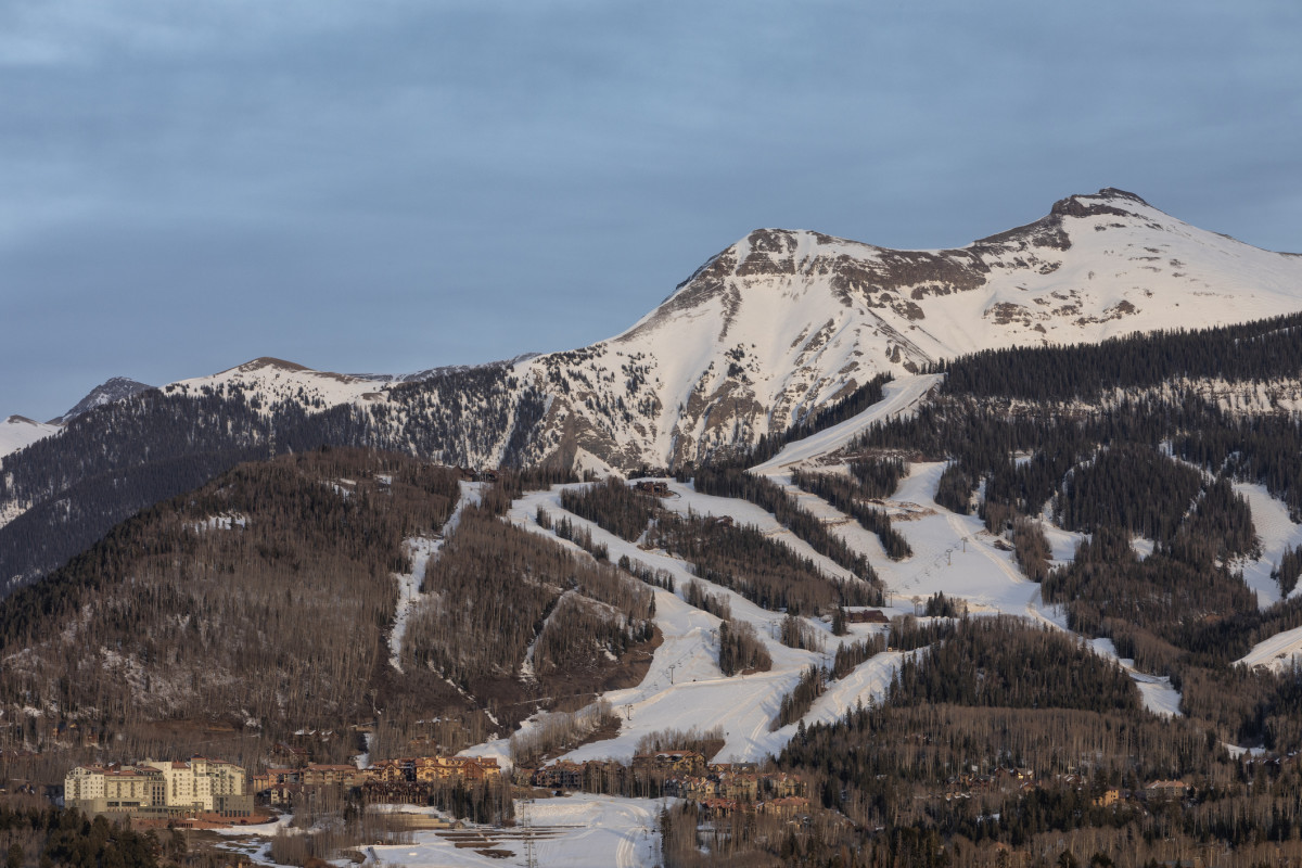 Telluride Ski Patrol Strike Continues, Resort Closed Indefinitely