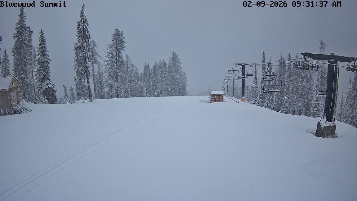 Washington Ski Area Closes Indefinitely, but Snow Is On The Way