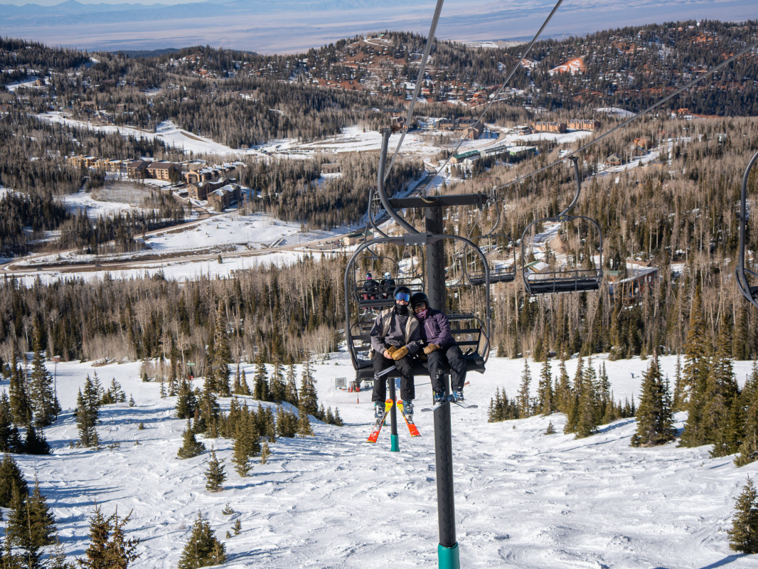 Looking for Love This Valentine's Day? Try Chairlift Speed Dating at These 8 Resorts