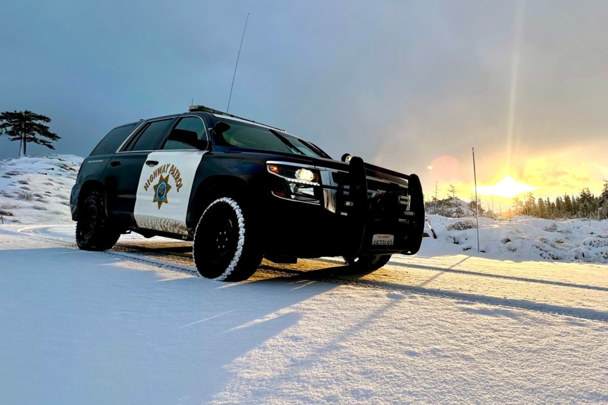 The Joke-Cracking, Powder-Slaying Cops of Truckee, California