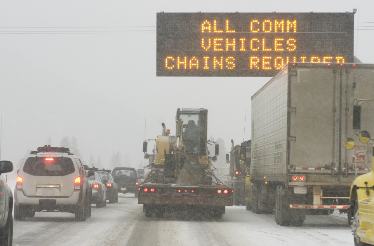 Skiing in Colorado? You'll Need To Comply With a New Traction Law for Drivers