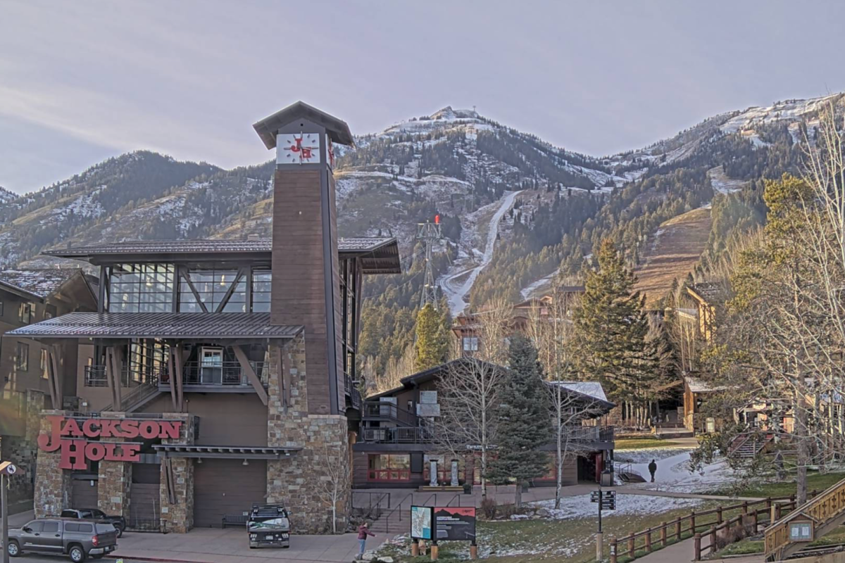 Another Major North American Ski Resort Delays Opening