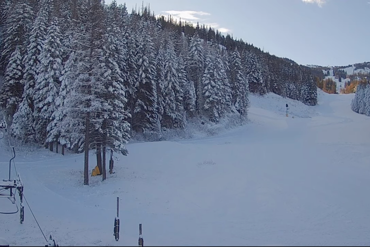 This Ski Area Could Become the First To Open in Washington State