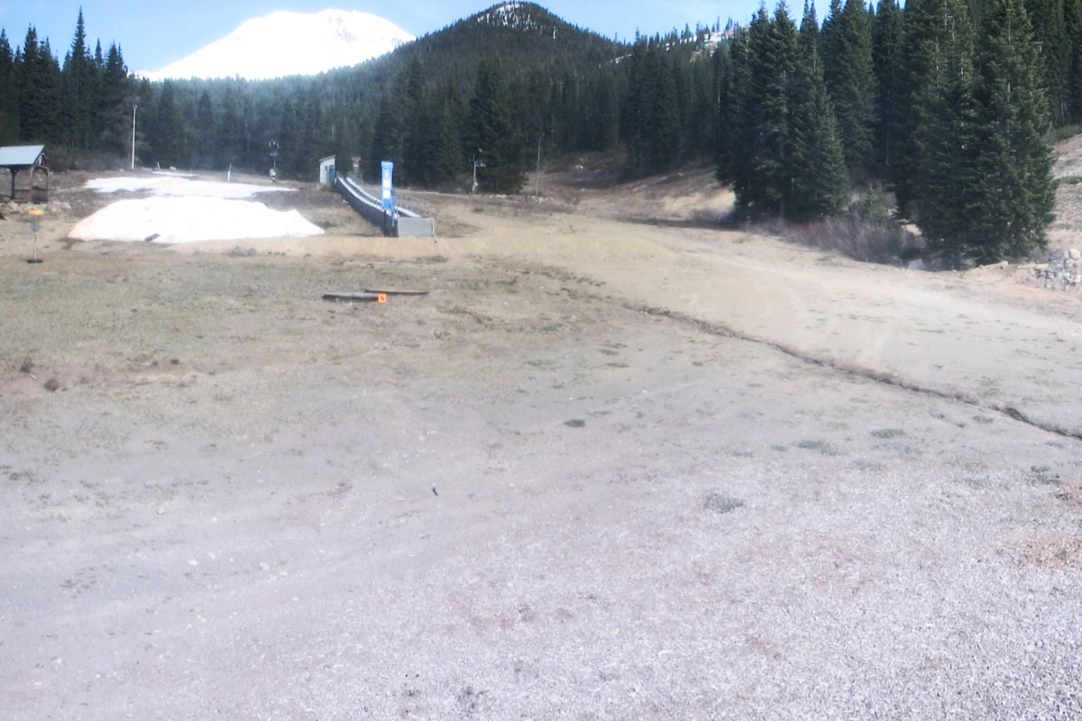 Two California Ski Areas Close as Intense Heatwave Arrives