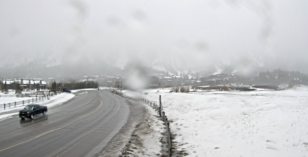 Jackson Hole, Grand Targhee Placed On Hold Due to Lightning