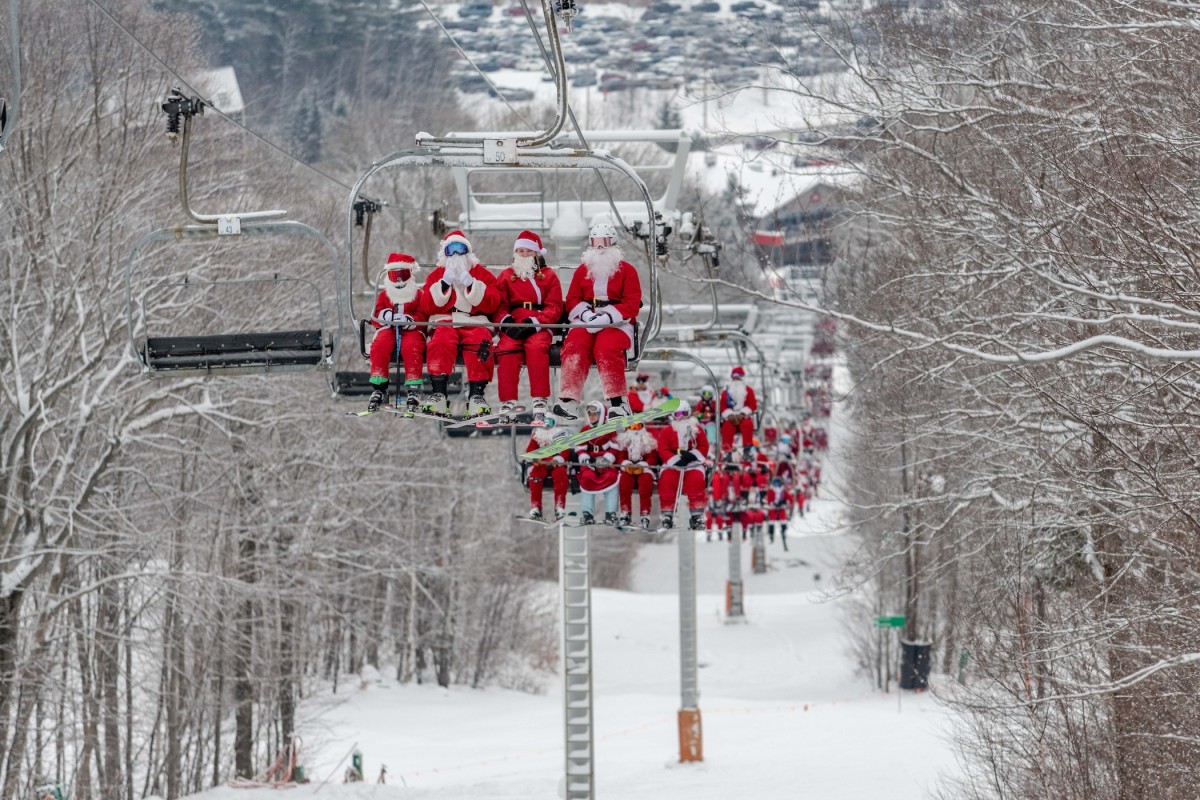 Maine’s Hilarious Holiday Event With Hundreds of Skiing Santas Is Back