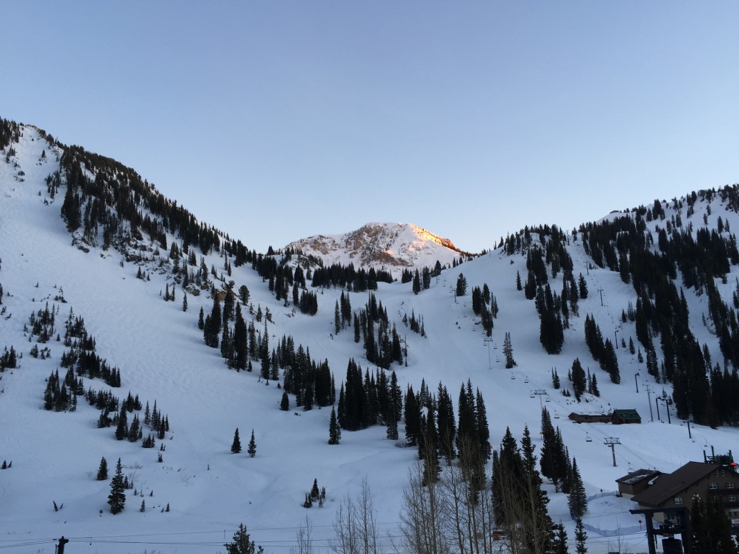 19-Year-Old Dies at Alta Ski Area, Utah