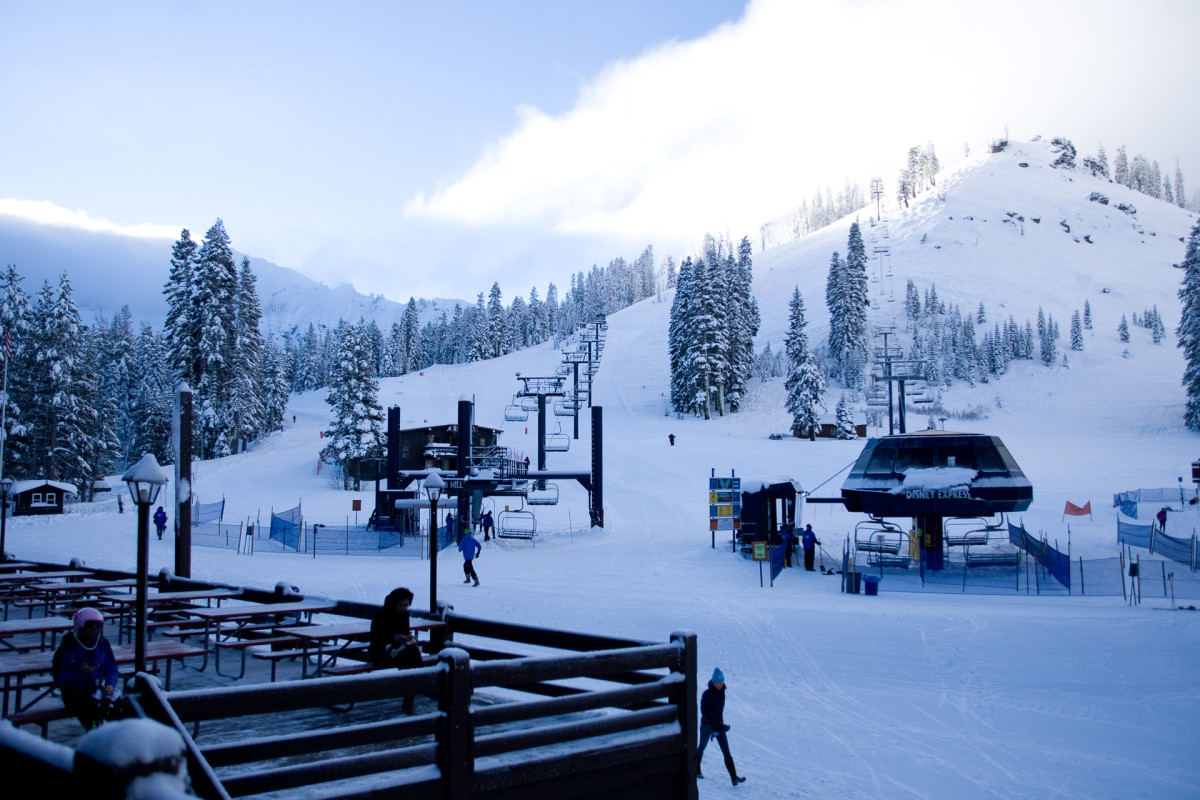 Sugar Bowl Ski Resort Village - The Village Lodge With Nob And Disney Chair